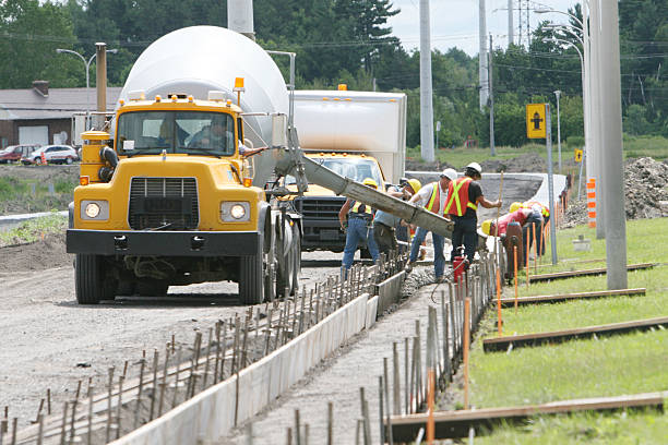 Best Concrete Installation Cost  in Smithville Sanders, IN